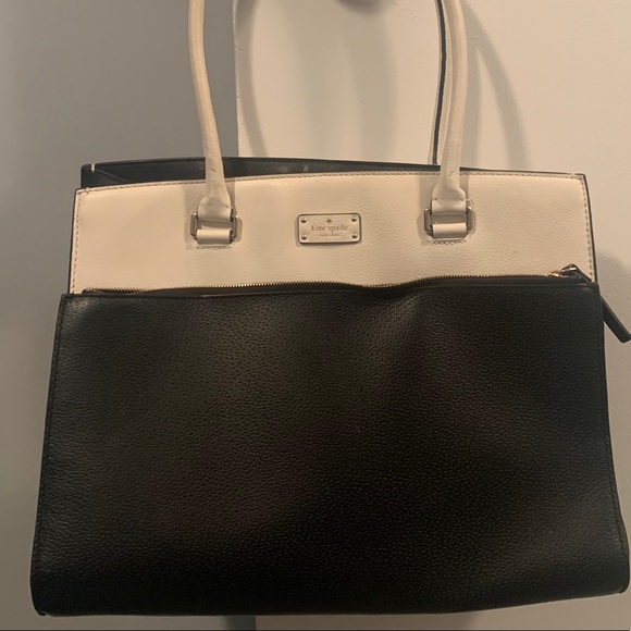 Kate spade purse - Picture 1 of 1